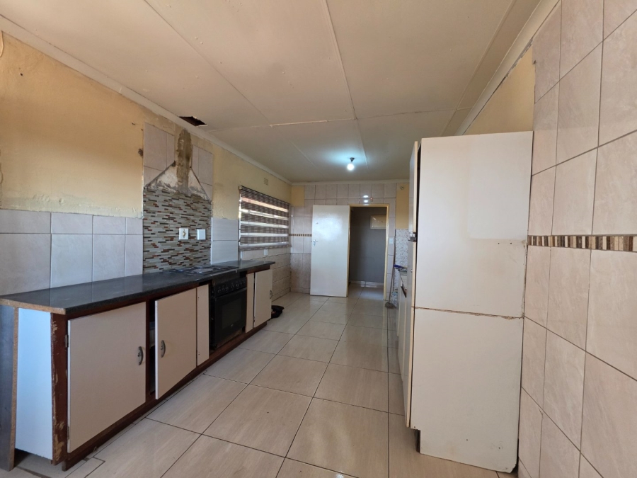 4 Bedroom Property for Sale in Vaalpark Free State